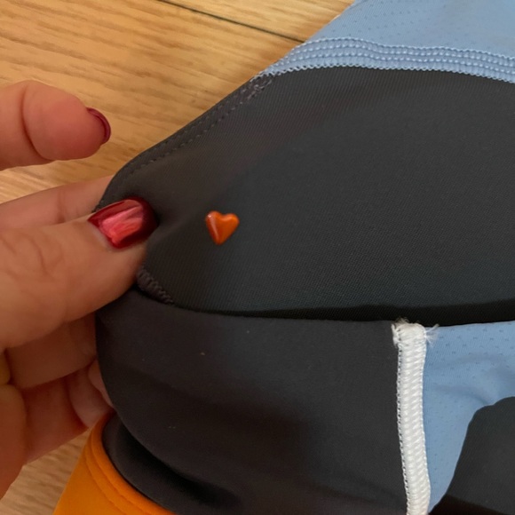 Lorna Jane Enduro Support Sport Bra - Picture 7 of 8